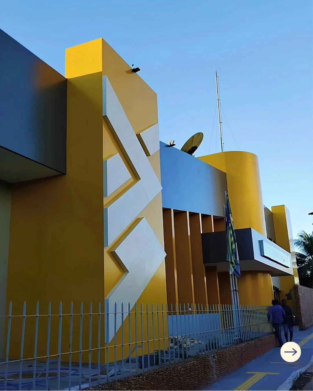 Imagem de uma fachada comercial