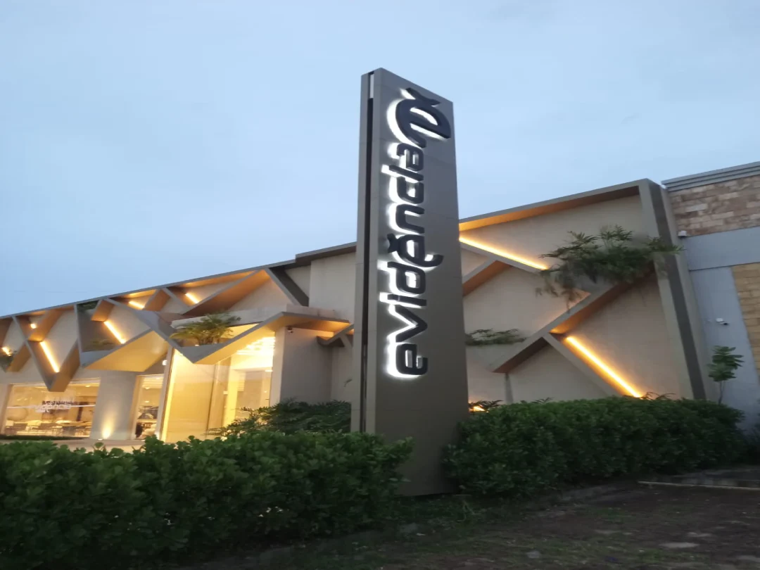 Imagem fachadas comercial